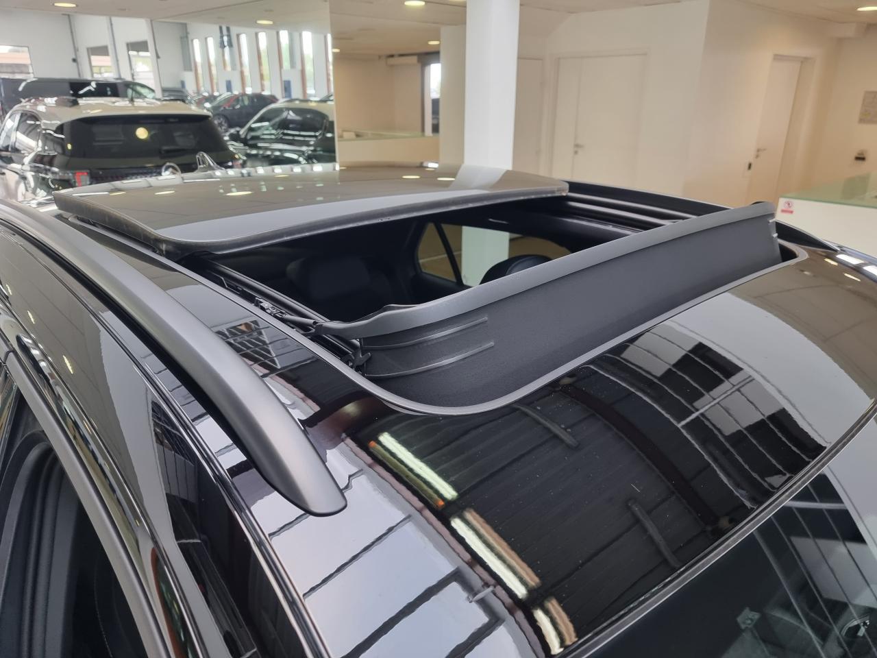 0679-0003290_p68 - VOLKSWAGEN - T ROC - 2026 - photo 23