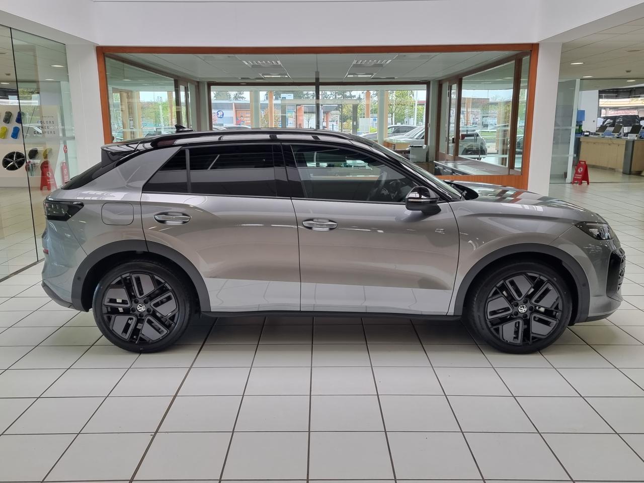 0679-0003292_p68 - VOLKSWAGEN - T ROC - 2026 - photo 26