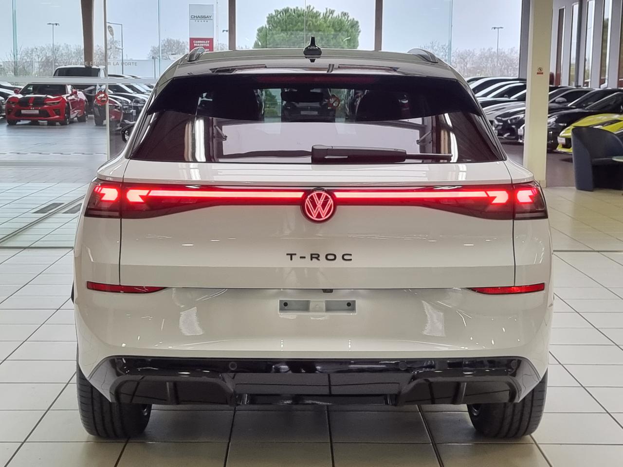0679-0003294_p68 - VOLKSWAGEN - T ROC - 2026 - photo 25