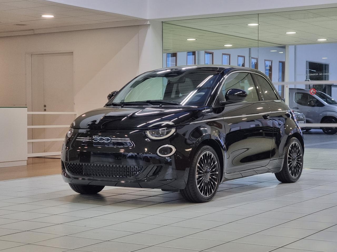 0679-0003300_p68 - FIAT - 500 - 2023 - photo 1