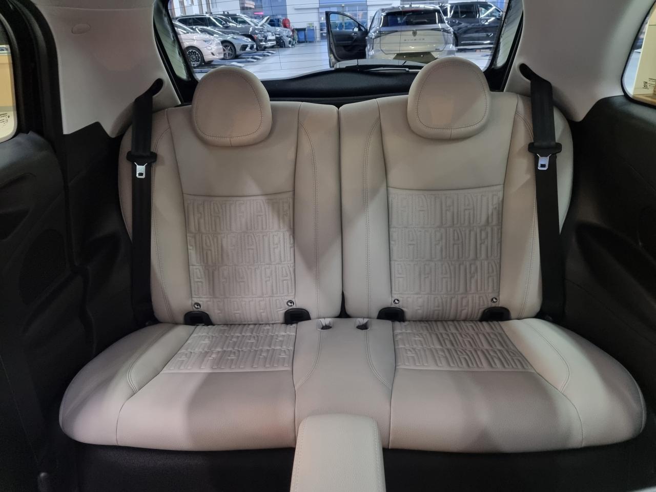 0679-0003300_p68 - FIAT - 500 - 2023 - photo 13