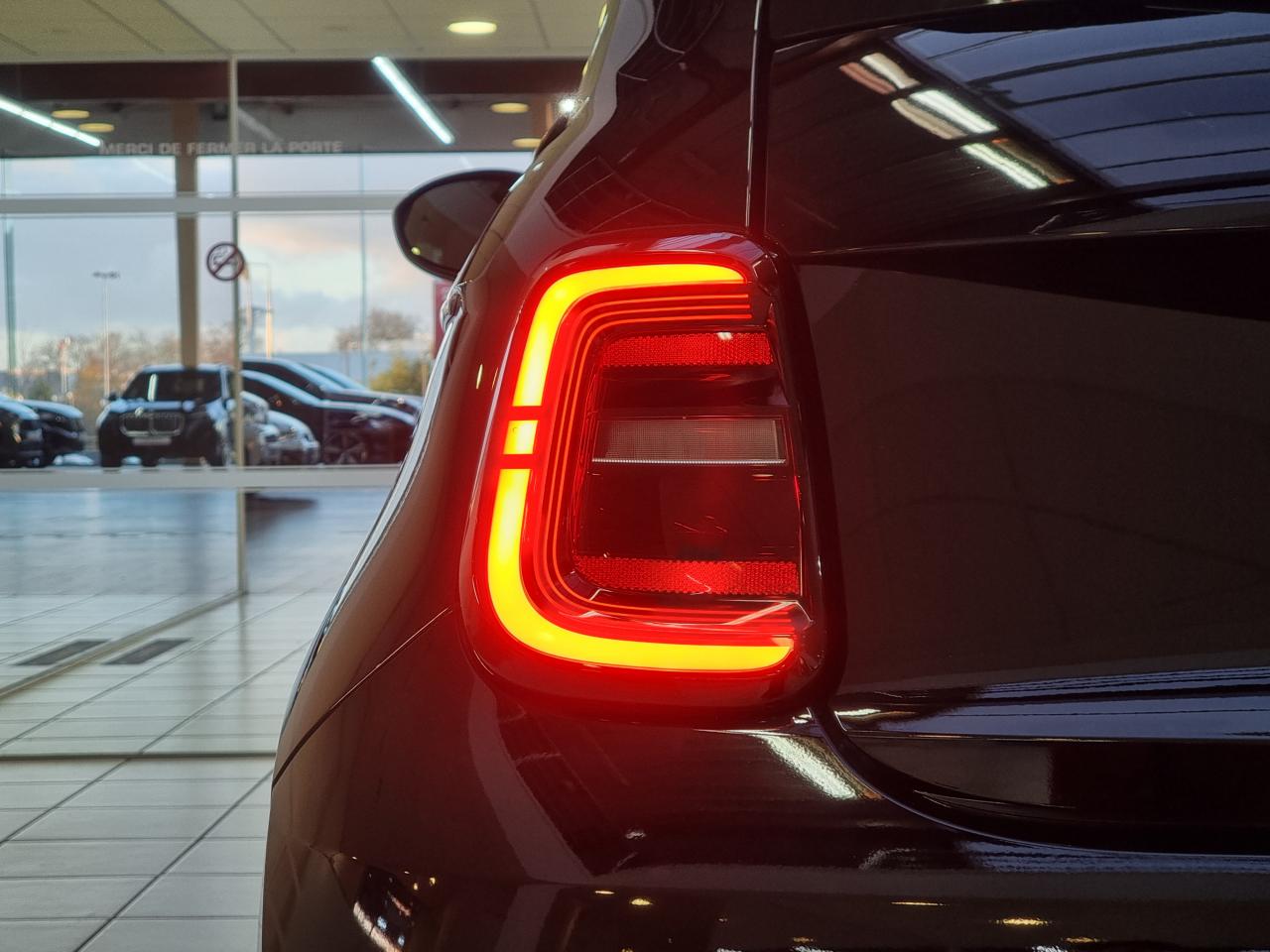 0679-0003300_p68 - FIAT - 500 - 2023 - photo 9