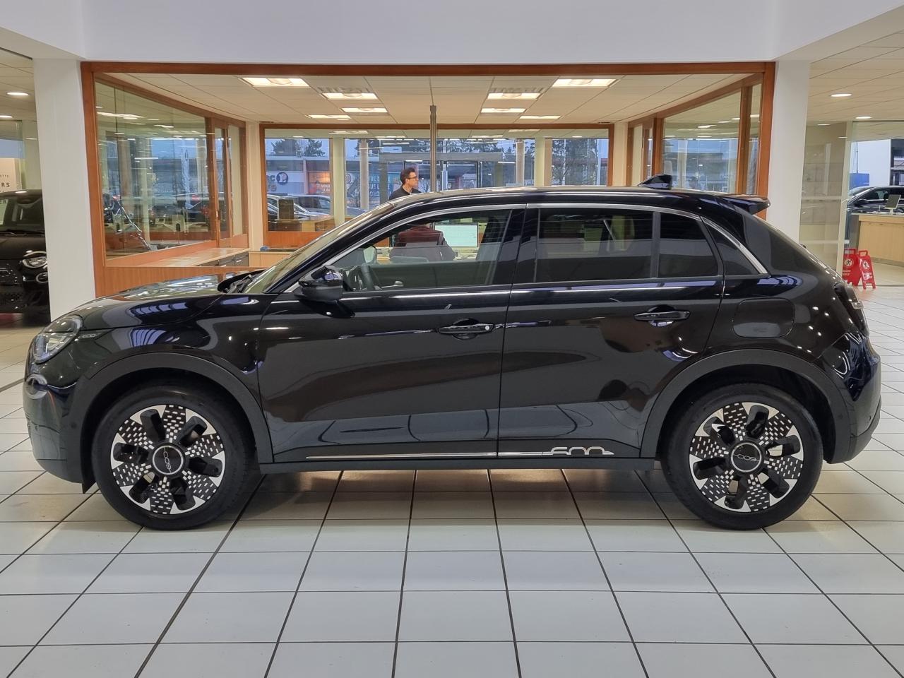 0679-0003316_p68 - FIAT - 600 - 2025 - photo 28