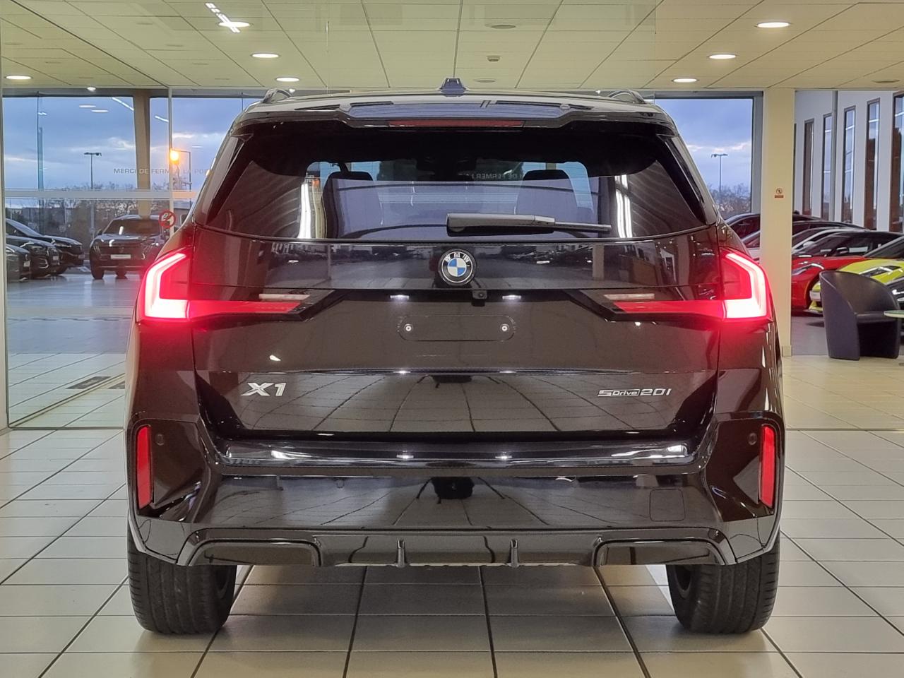 0679-0003322_p68 - BMW - X1 - 2025 - photo 4