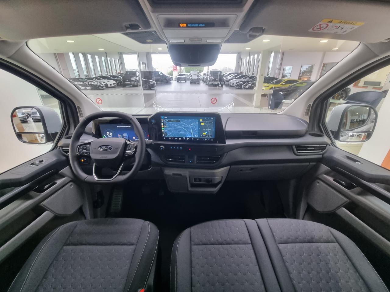 0679-0003327_p68 - FORD - TRANSIT - 2025 - photo 9