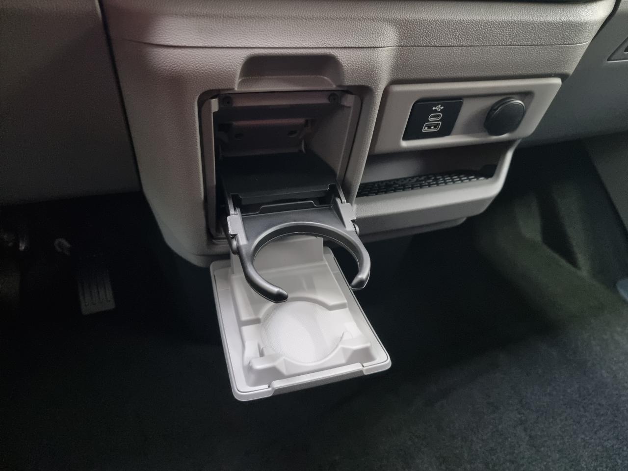 0679-0003327_p68 - FORD - TRANSIT - 2025 - photo 18