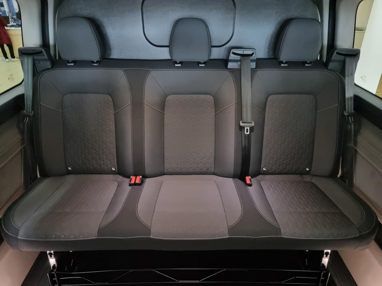 0679-0003328_p68 - FORD - TRANSIT - 2025 - photo 12