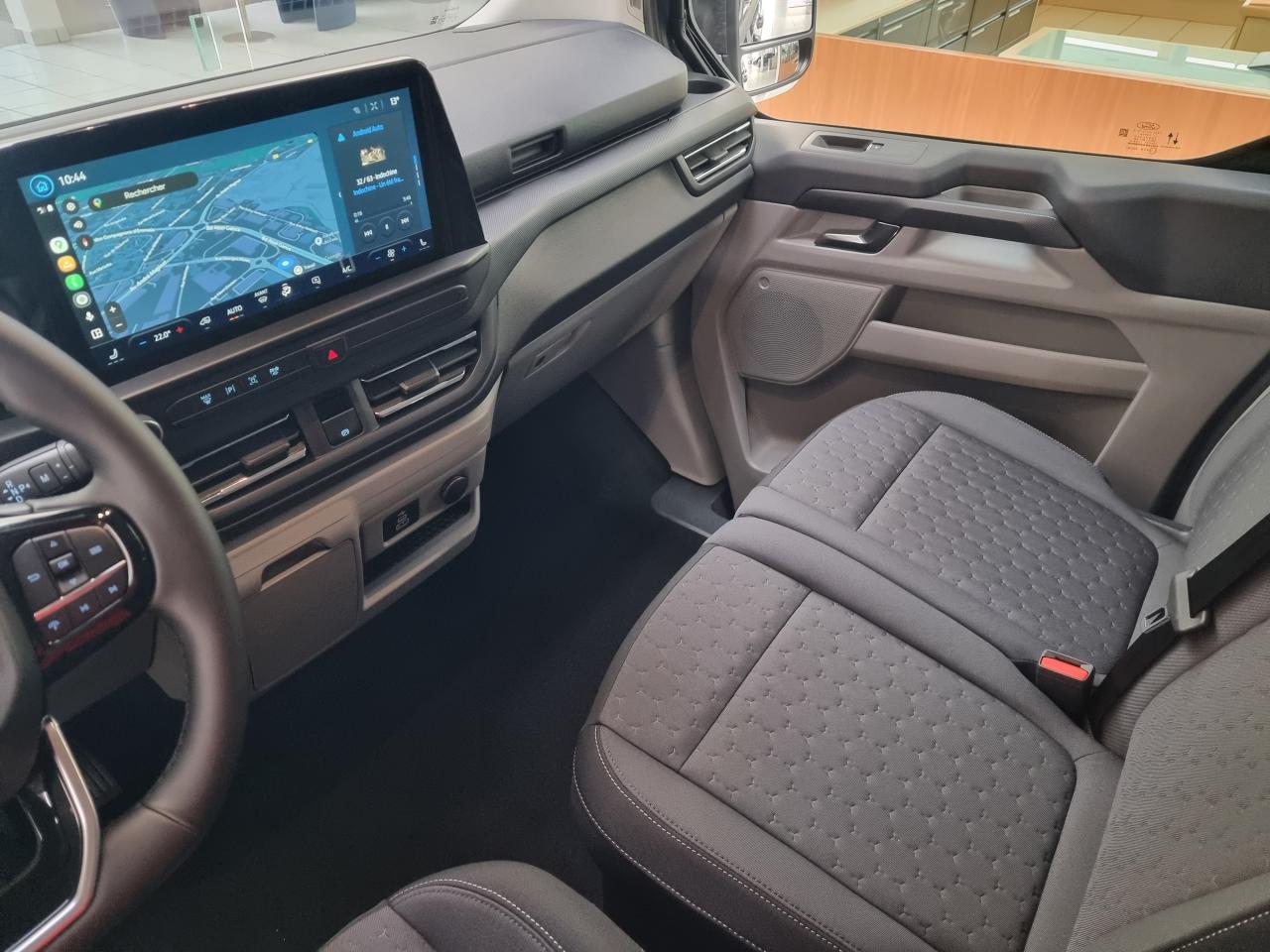 0679-0003328_p68 - FORD - TRANSIT - 2025 - photo 4