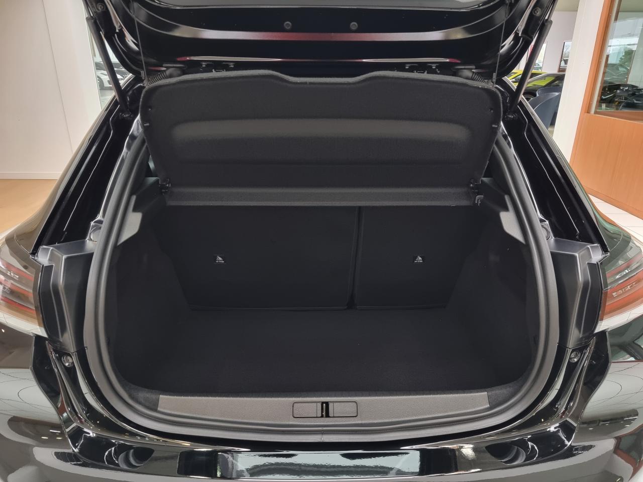 0679-0003331_p68 - PEUGEOT - 208 - 2026 - photo 12