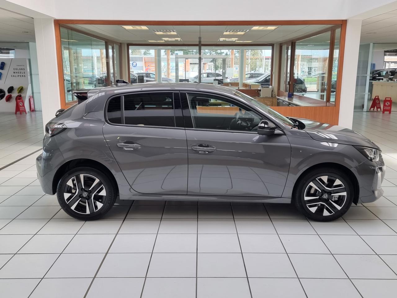 0679-0003334_p68 - PEUGEOT - 208 - 2026 - photo 26