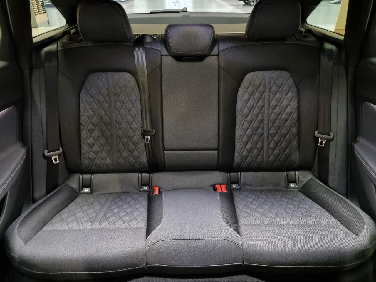 0679-0003365_p68 - AUDI - A5 - 2025 - photo 13