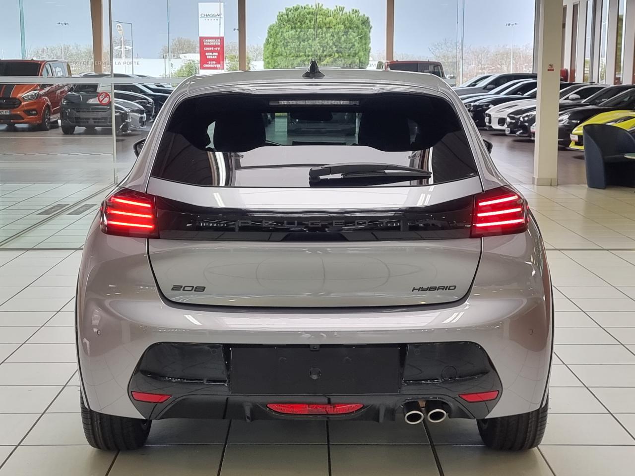 0679-0003378_p68 - PEUGEOT - 208 - 2025 - photo 25