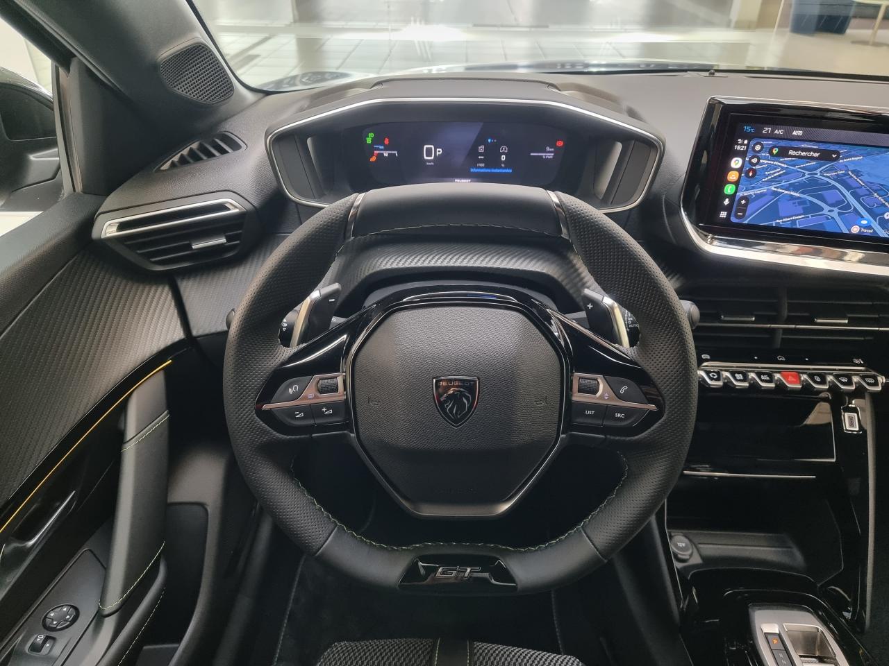 0679-0003378_p68 - PEUGEOT - 208 - 2025 - photo 8