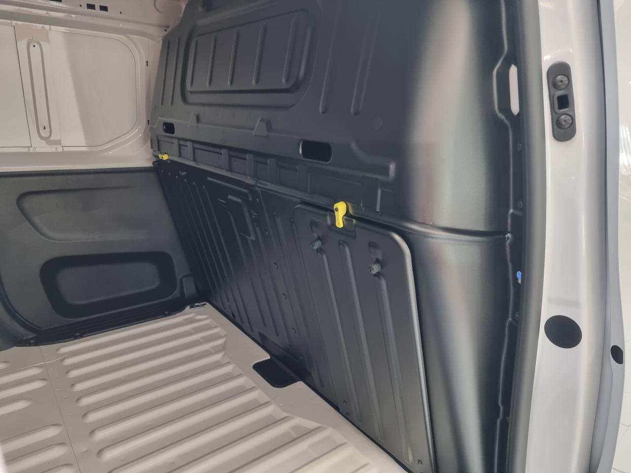 0679-0003380_p68 - CITROEN - BERLINGO - 2025 - photo 15