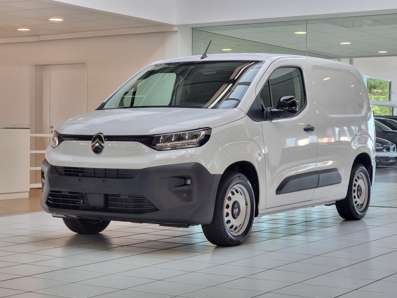 0679-0003381_p68 - CITROEN - BERLINGO - 2025 - photo 1