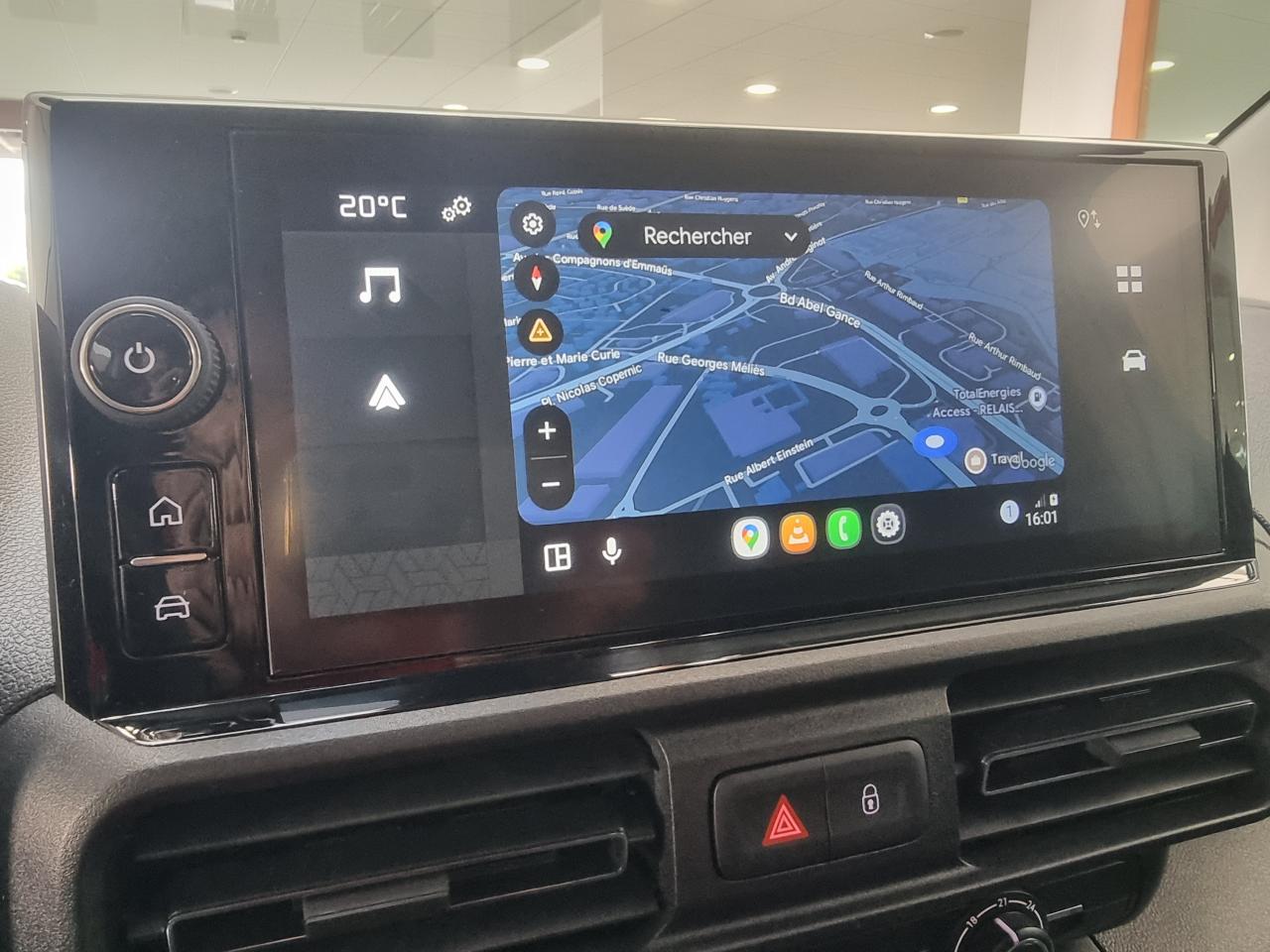 0679-0003381_p68 - CITROEN - BERLINGO - 2025 - photo 23