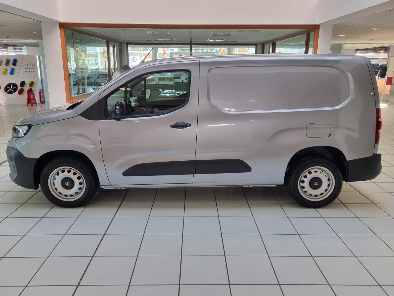 0679-0003383_p68 - CITROEN - BERLINGO - 2025 - photo 27