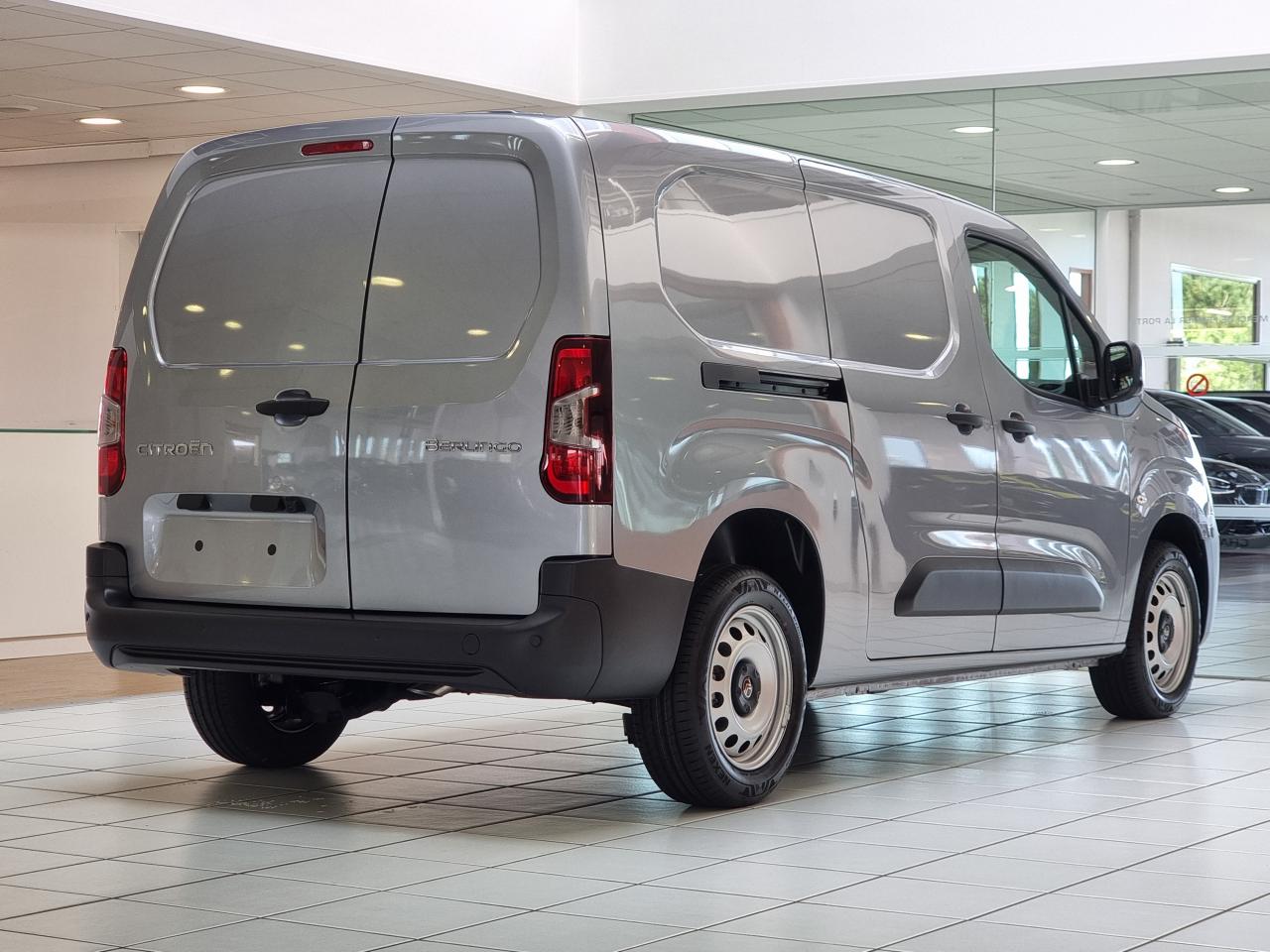 0679-0003383_p68 - CITROEN - BERLINGO - 2025 - photo 2