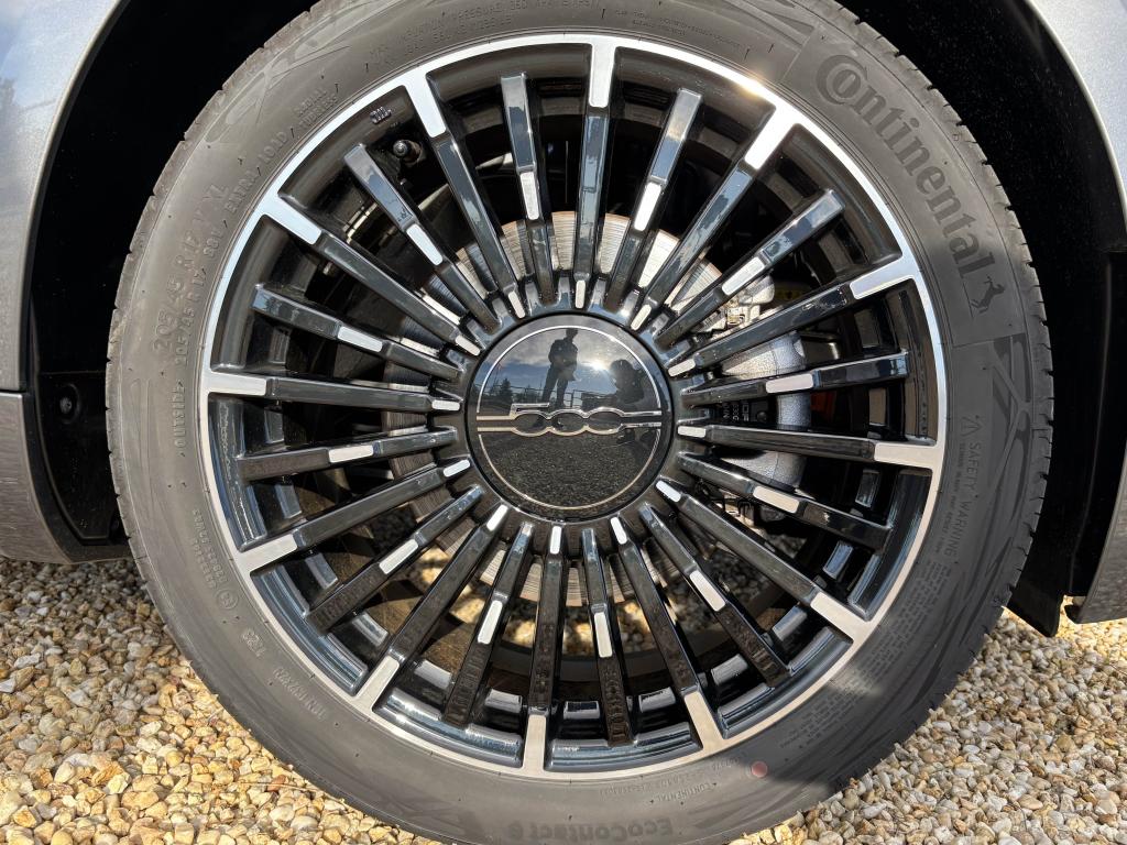 0679-0003391_p68 - FIAT - 500 - 2023 - photo 29