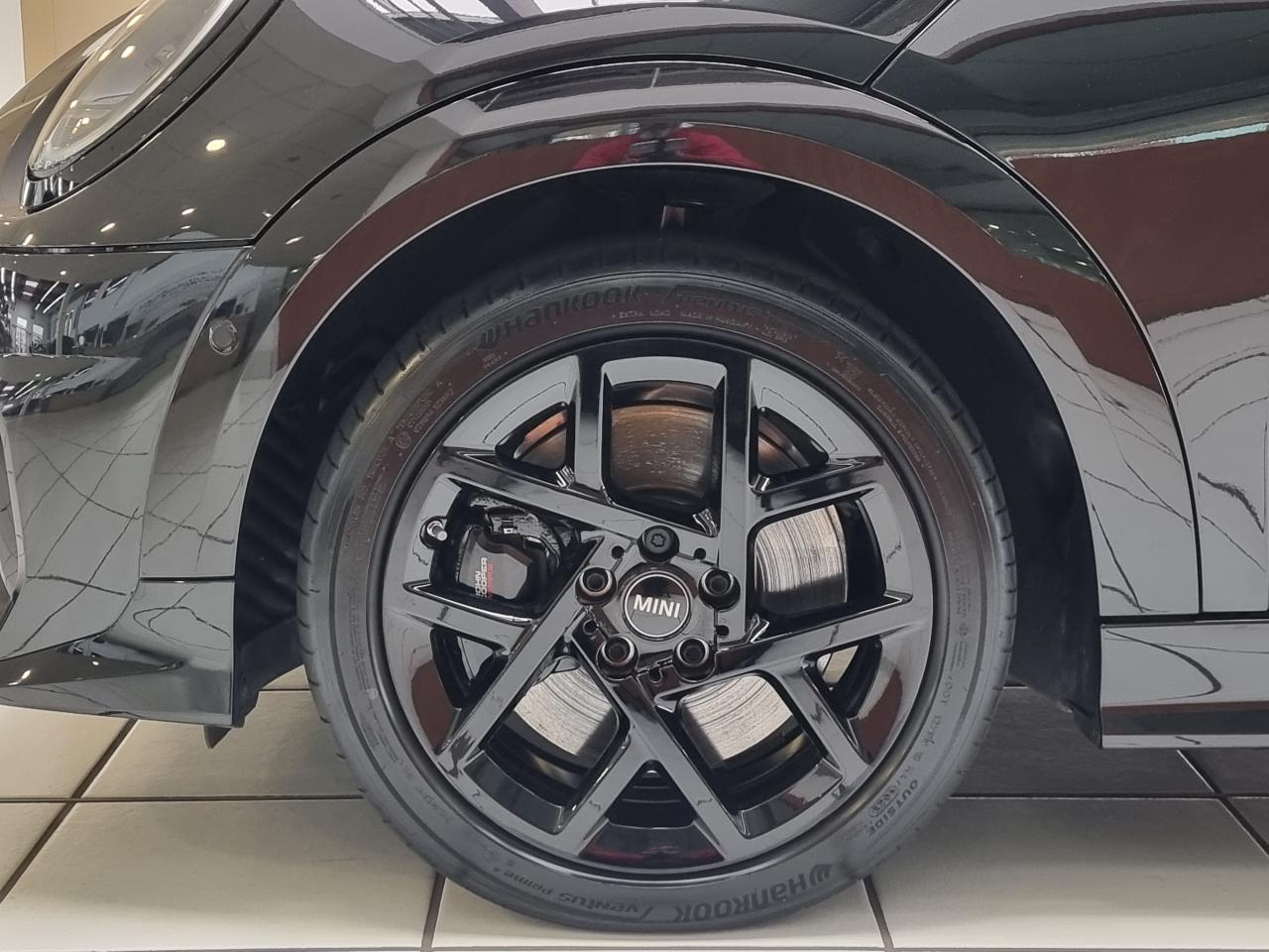 0679-0003395_p68 - MINI - COOPER - 2025 - photo 5