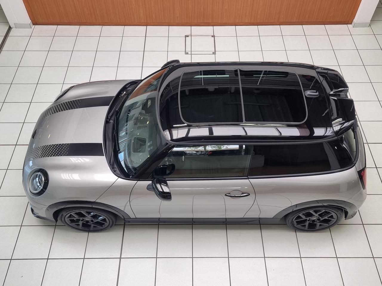 0679-0003396_p68 - MINI - COOPER - 2025 - photo 30