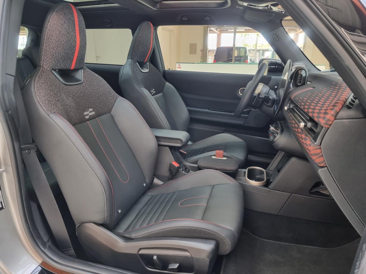 0679-0003396_p68 - MINI - COOPER - 2025 - photo 10