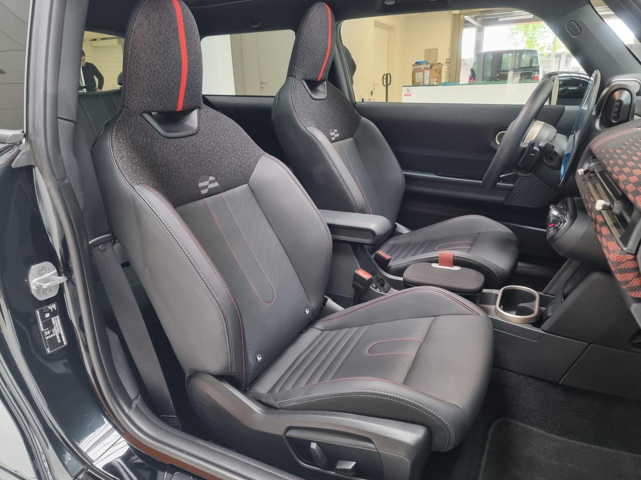 0679-0003398_p68 - MINI - COOPER - 2025 - photo 10