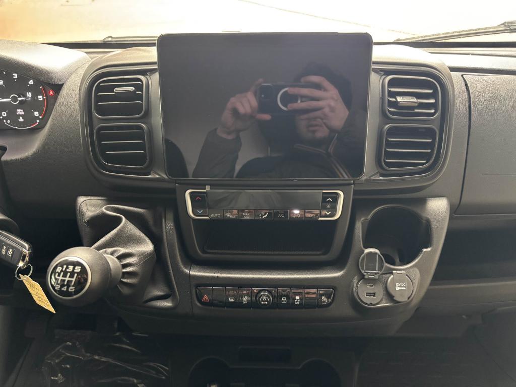 0679-0003439_p68 - PEUGEOT - BOXER - 2025 - photo 11