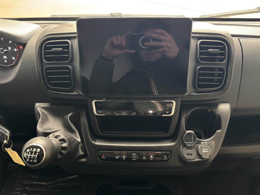 0679-0003444_p68 - PEUGEOT - BOXER - 2025 - photo 11