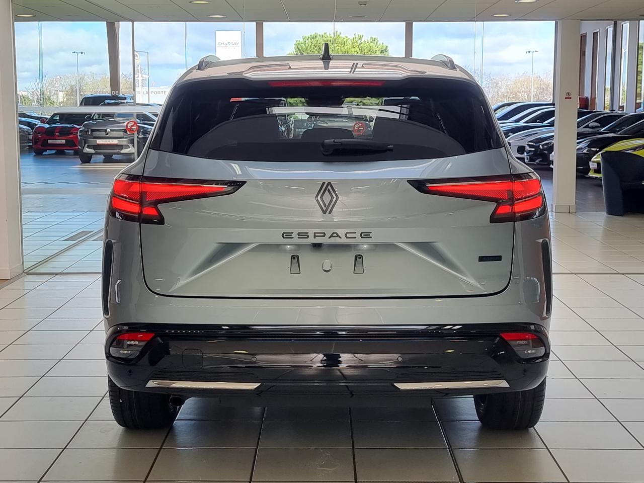 0679-0003459_p68 - RENAULT - ESPACE - 2025 - photo 28