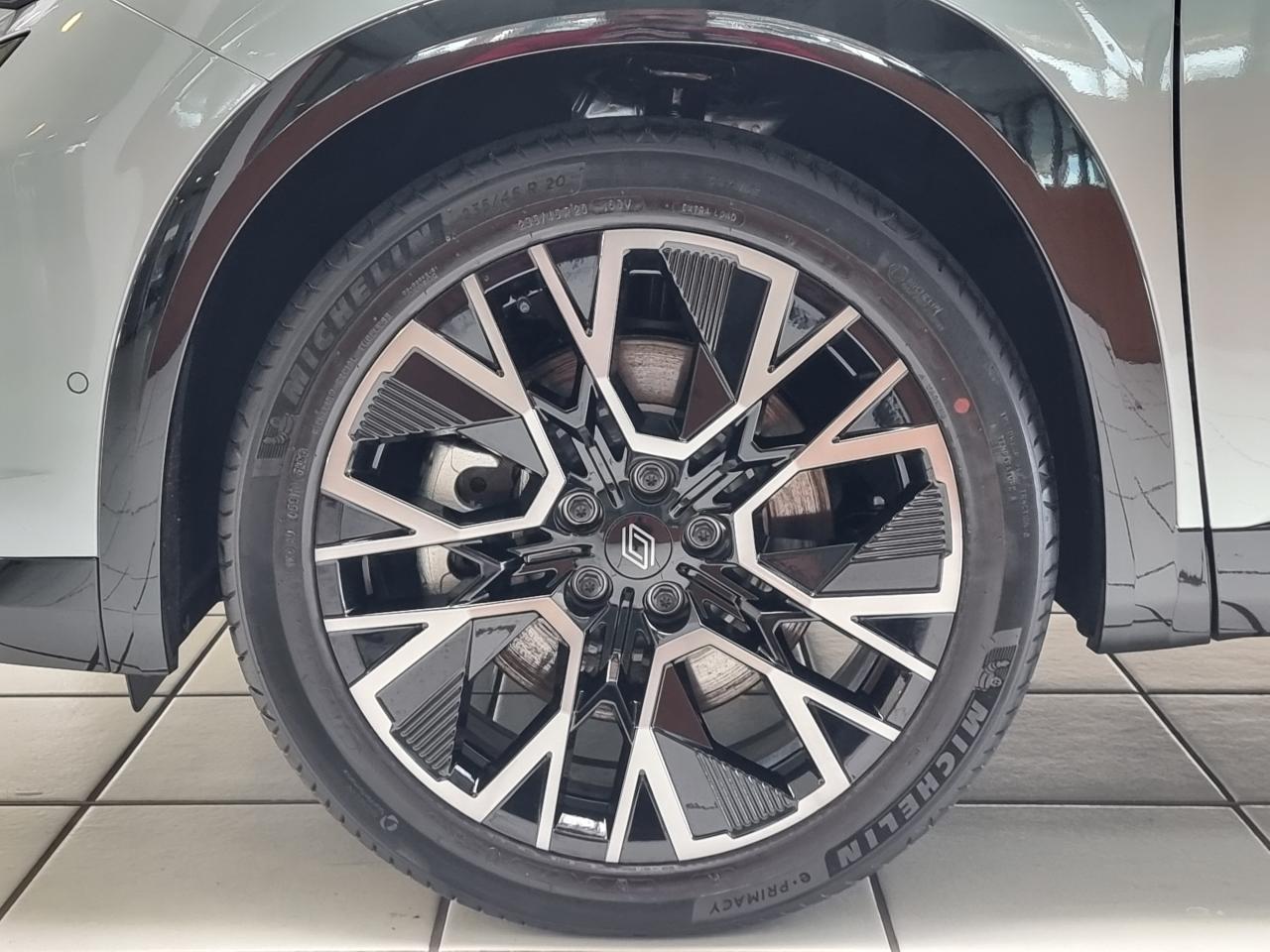 0679-0003460_p68 - RENAULT - ESPACE - 2025 - photo 5