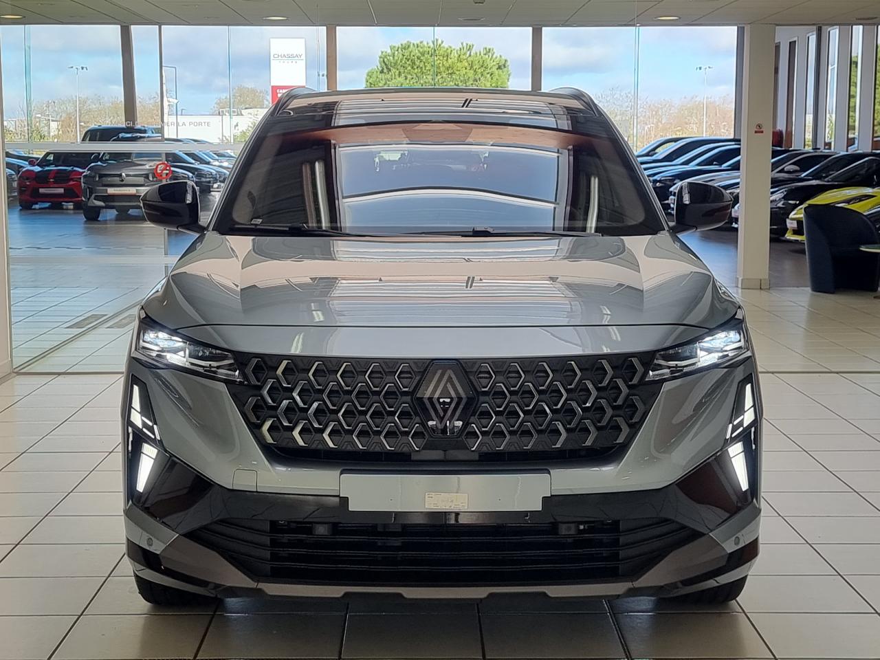 0679-0003460_p68 - RENAULT - ESPACE - 2025 - photo 27