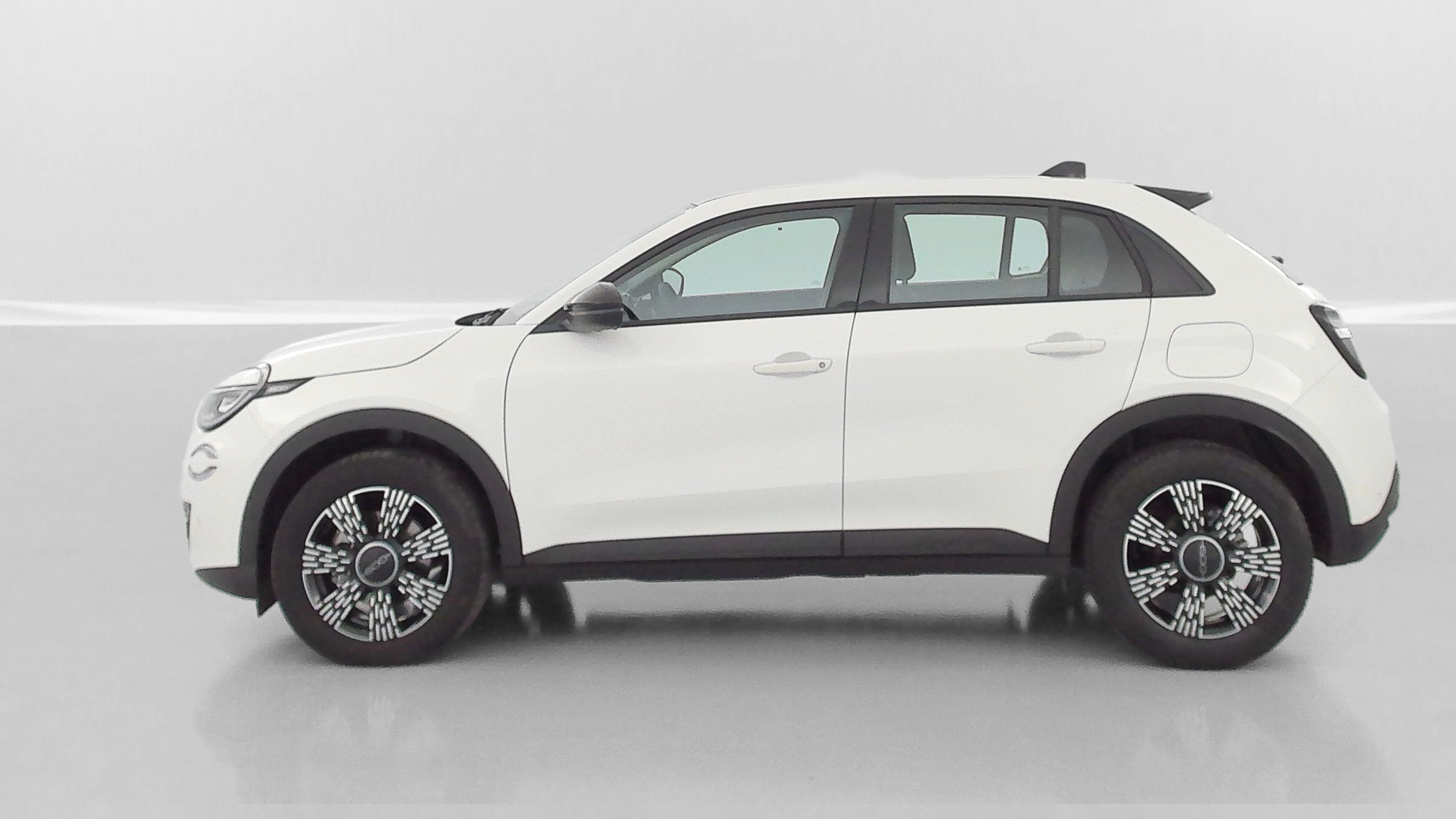 GLI00026497_p53 - FIAT - 600 - 2025 - photo 4