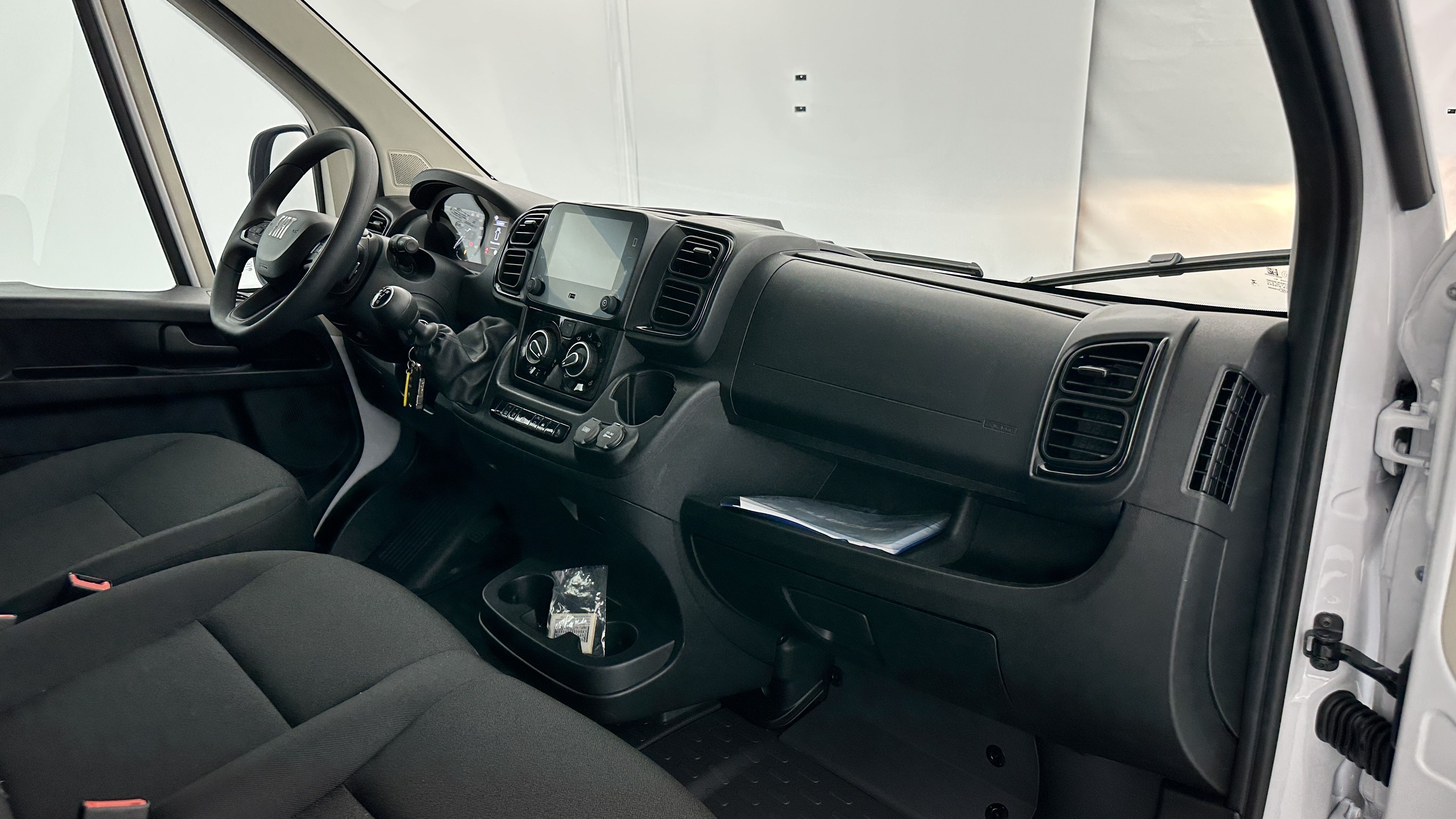 GLI00014759_p53 - FIAT - DUCATO - 2025 - photo 7