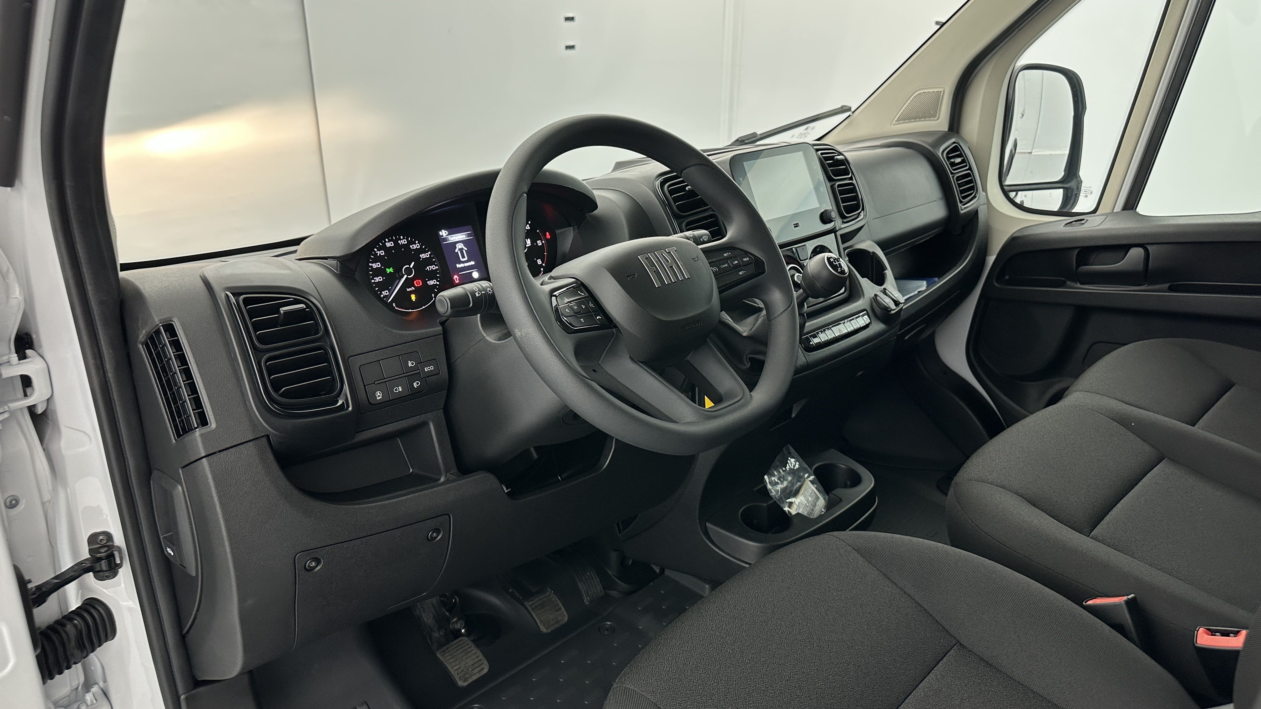 GLI00014757_p53 - FIAT - DUCATO - 2025 - photo 6