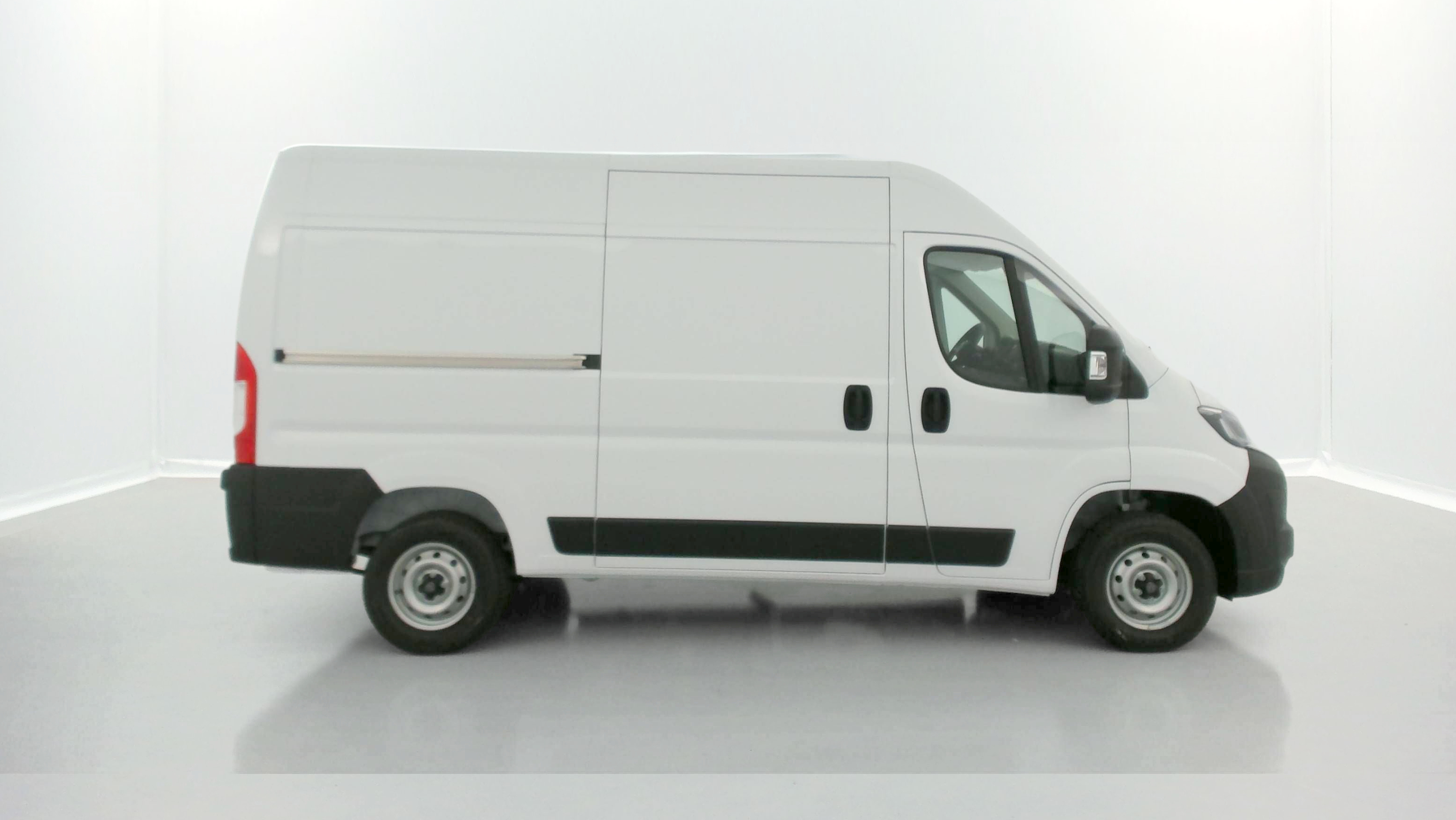 GLI00027204_p53 - PEUGEOT - BOXER - 2025 - photo 19