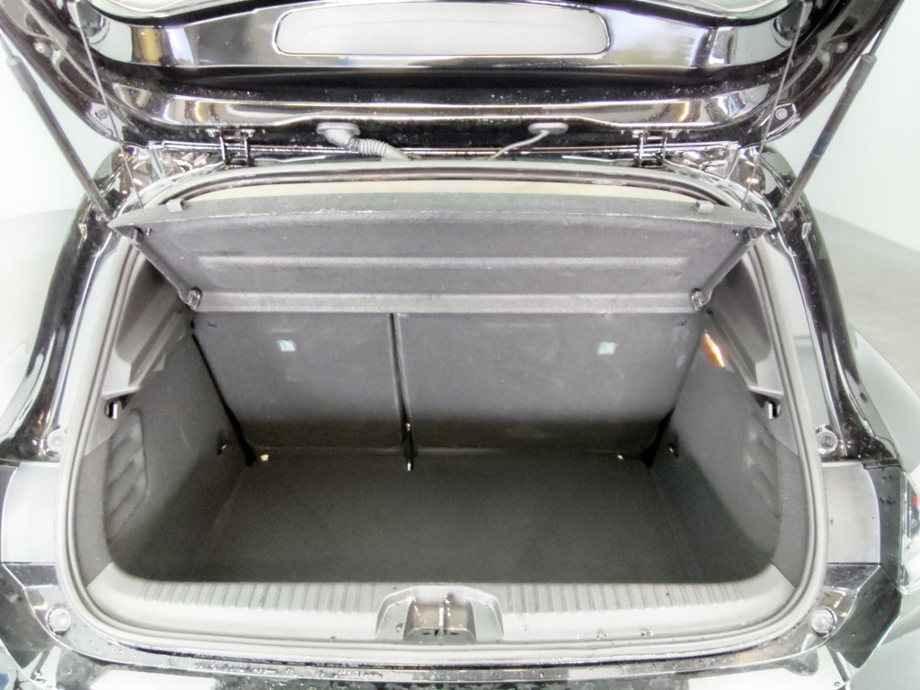 72433_p51 - RENAULT - CLIO - 2025 - photo 10