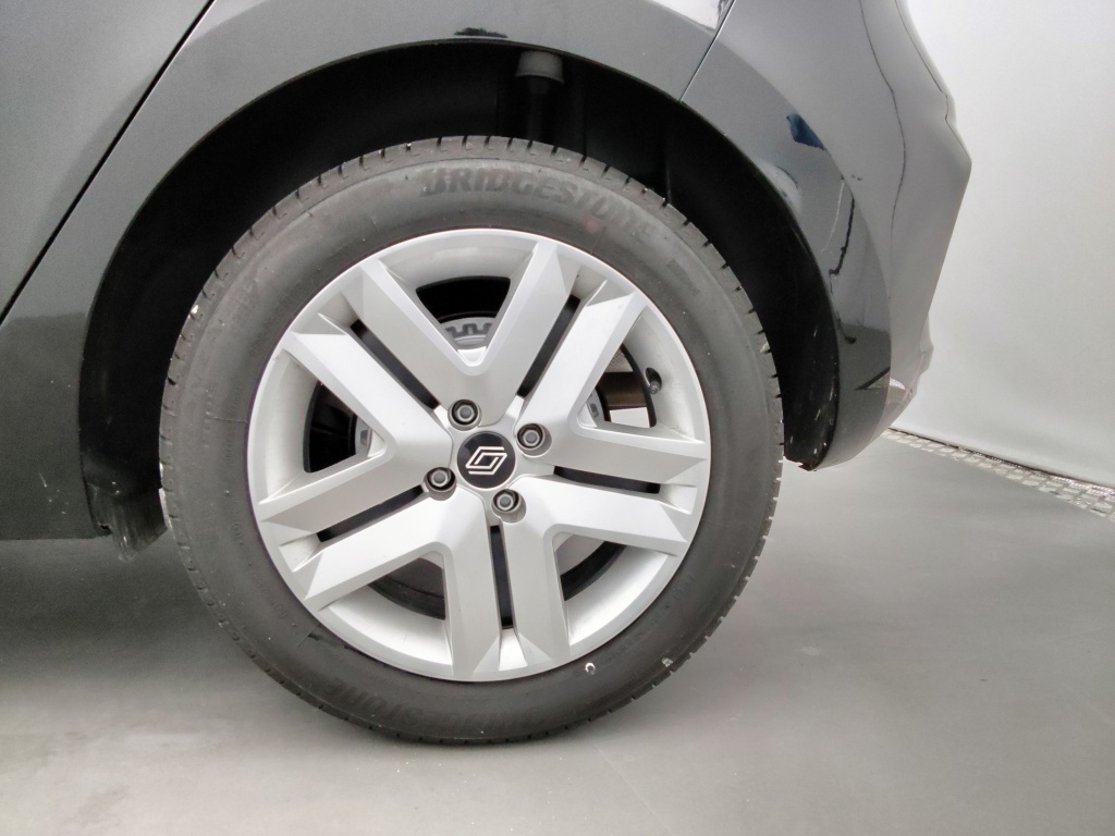 72433_p51 - RENAULT - CLIO - 2025 - photo 11