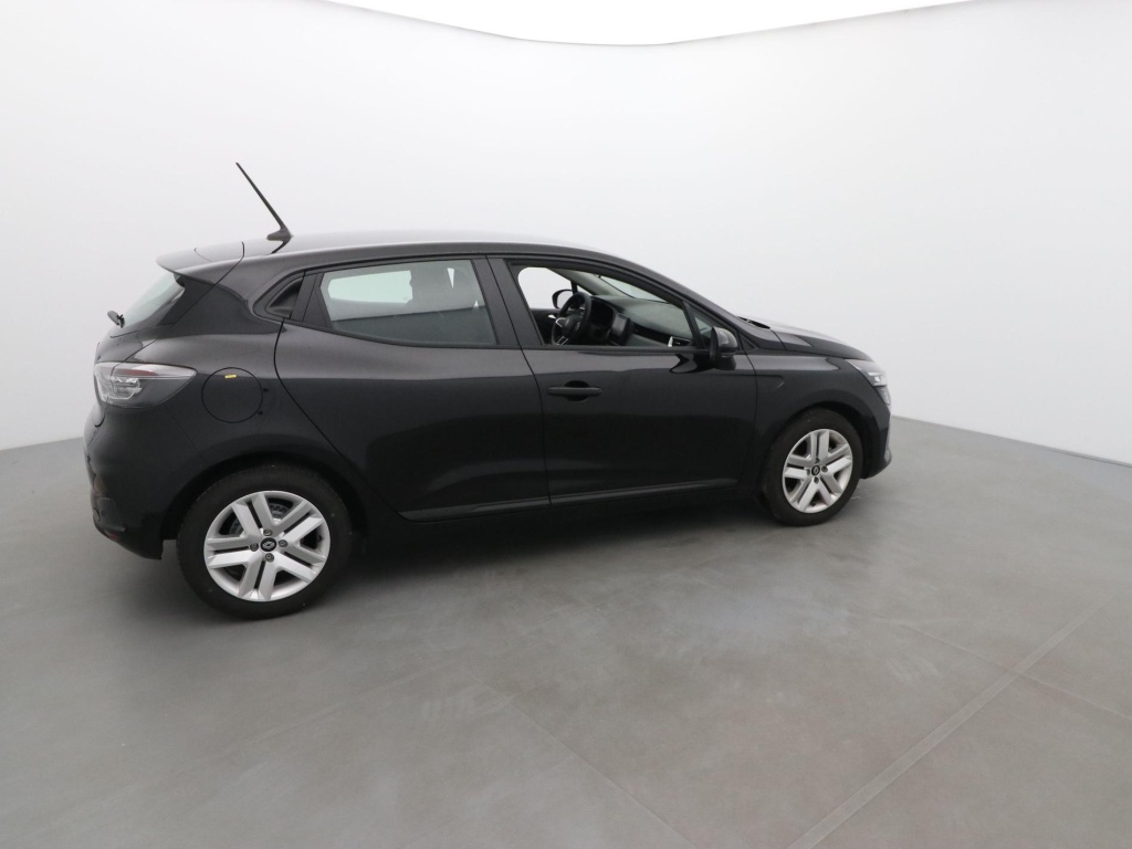 72433_p51 - RENAULT - CLIO - 2025 - photo 4