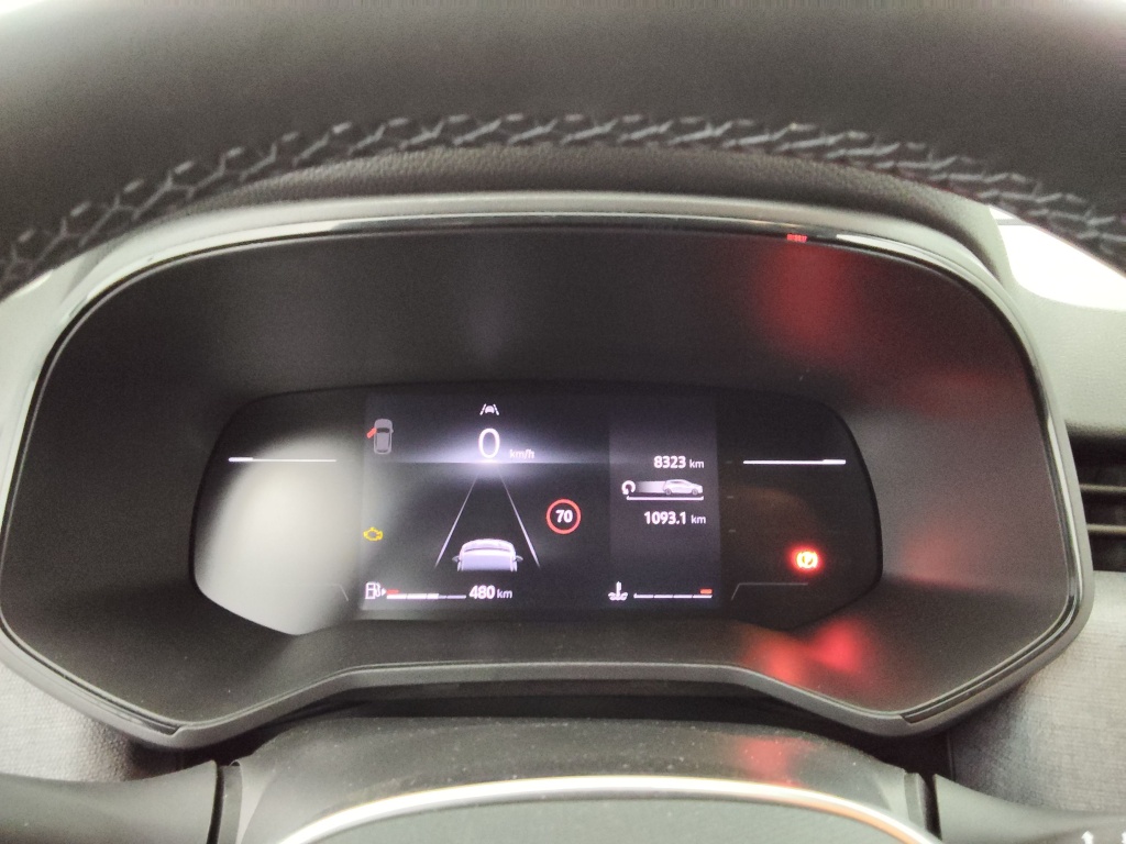 72433_p51 - RENAULT - CLIO - 2025 - photo 9