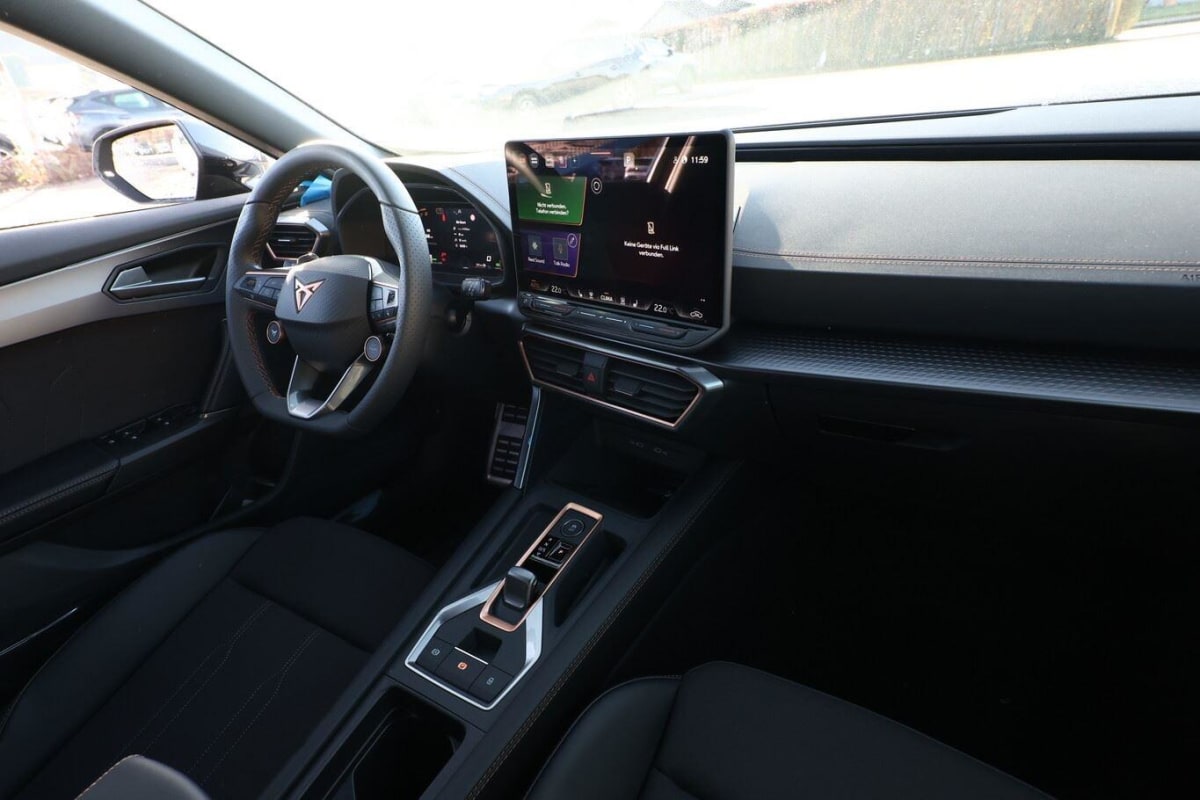 380820_p2 - CUPRA - FORMENTOR - 2026 - photo 8