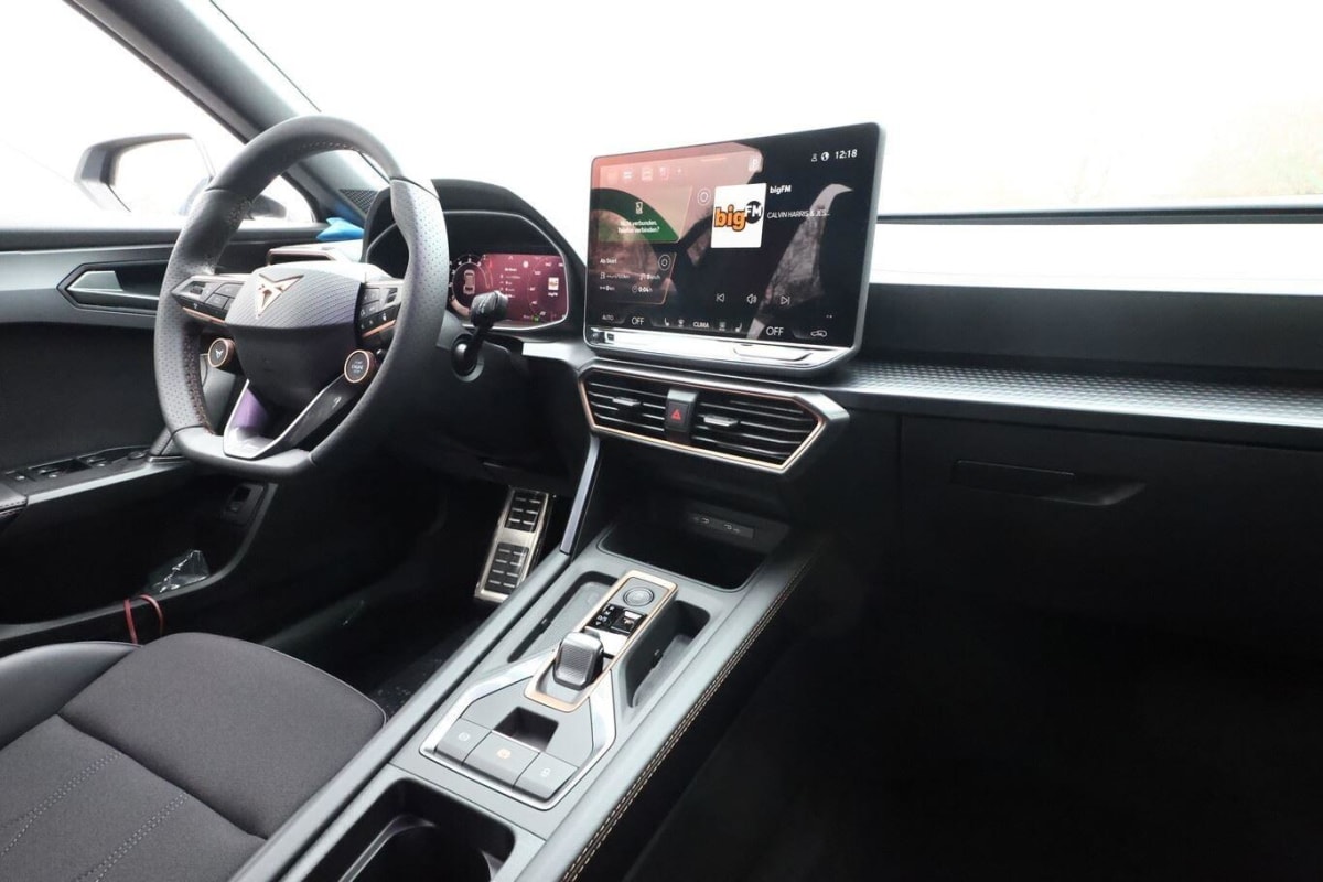 376419_p2 - CUPRA - FORMENTOR - 2026 - photo 9