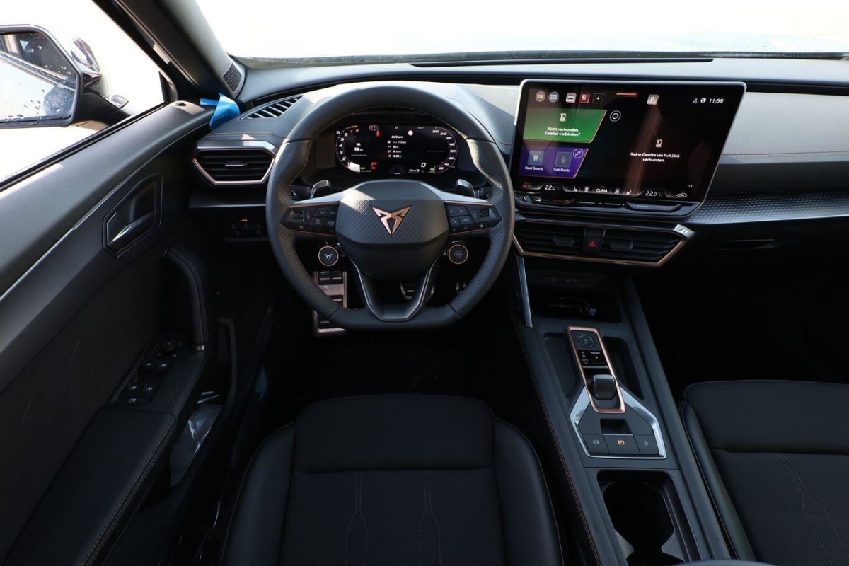 380820_p2 - CUPRA - FORMENTOR - 2026 - photo 6