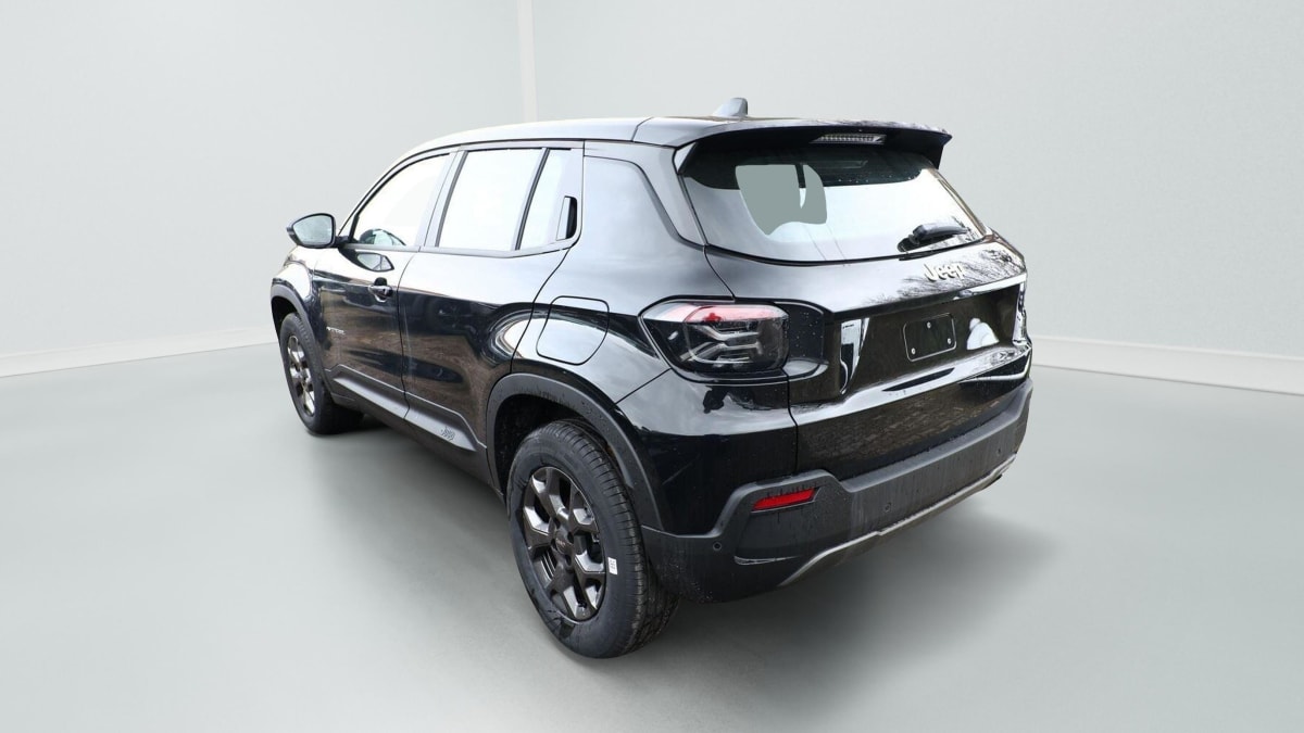 379425_p2 - JEEP - AVENGER - 2026 - photo 4