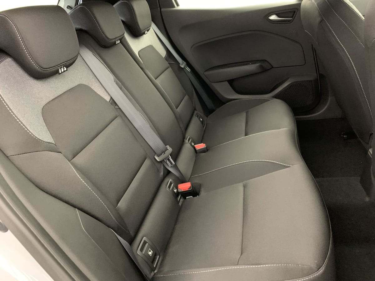 377473_p2 - RENAULT - CLIO 5 - 2025 - photo 10